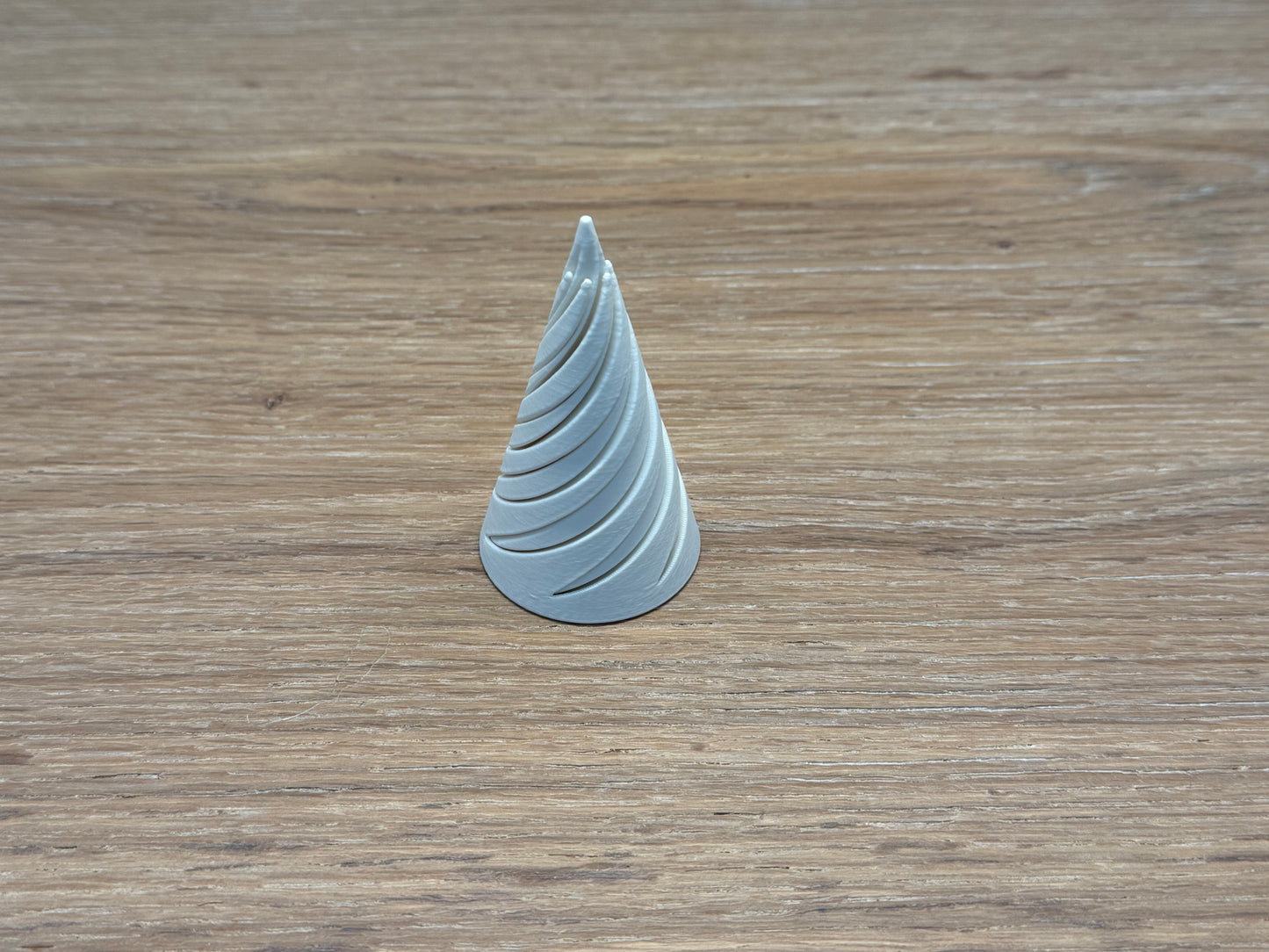 Impossible Passthrough Spiral Fidget